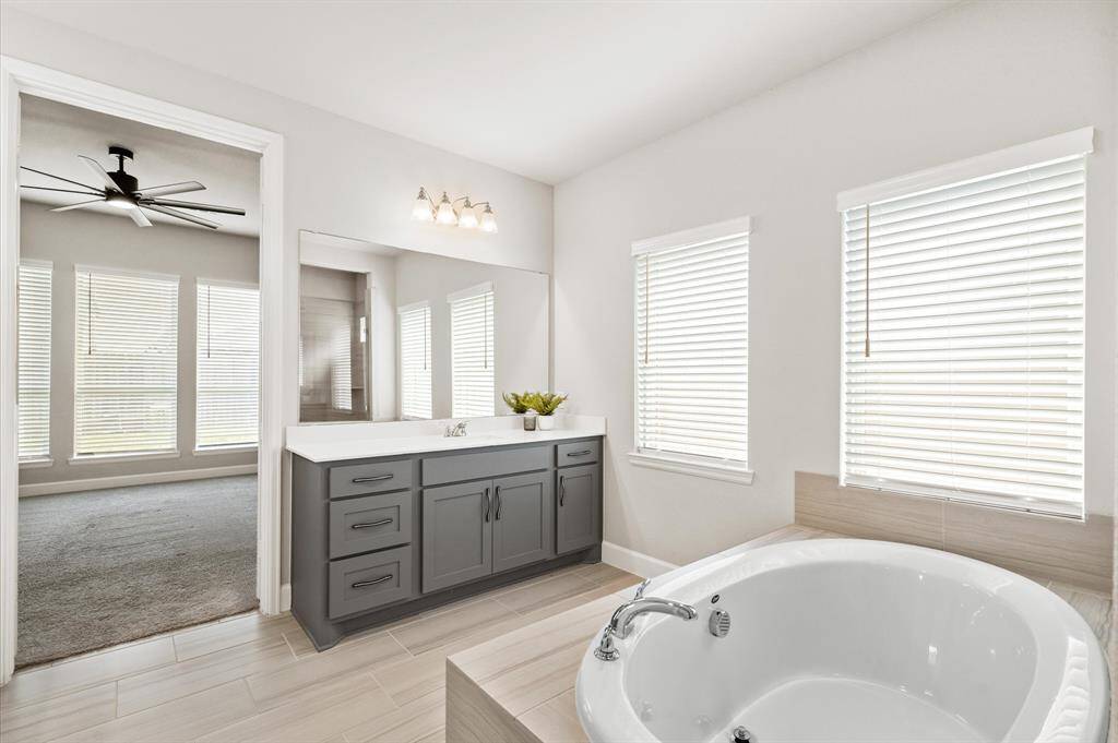 Relax in your large soaking tub after a long hard day.