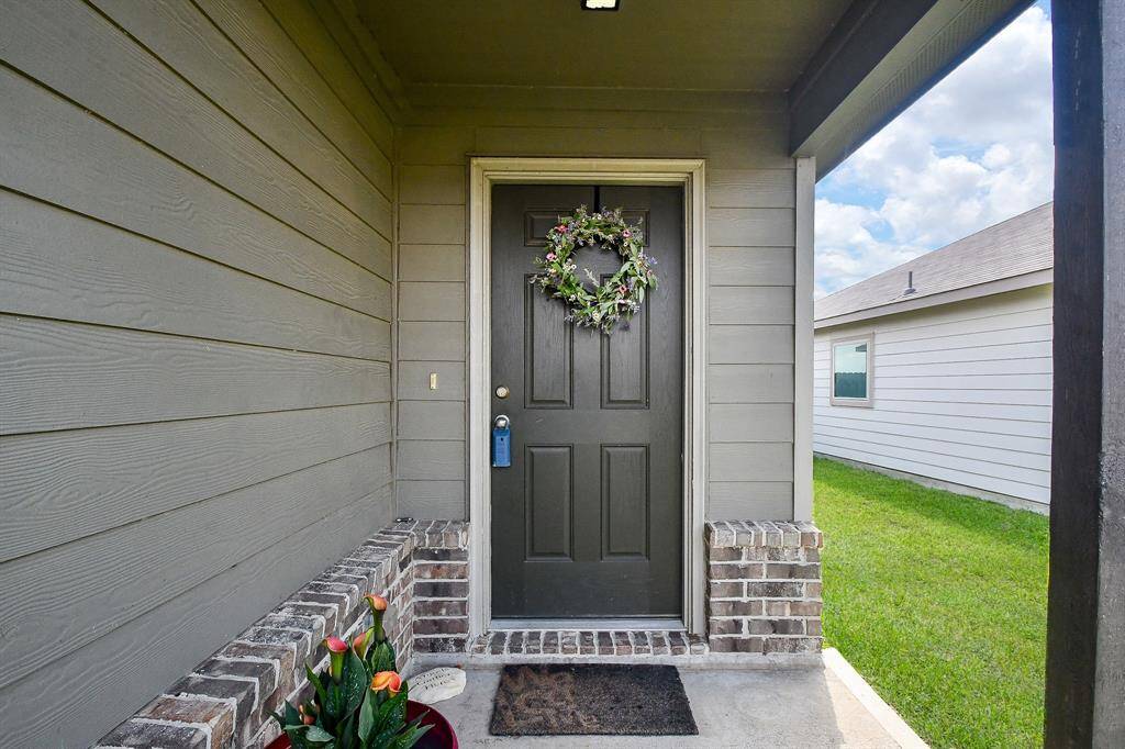 Covered Approx. 5x6 Front Entry Porch.