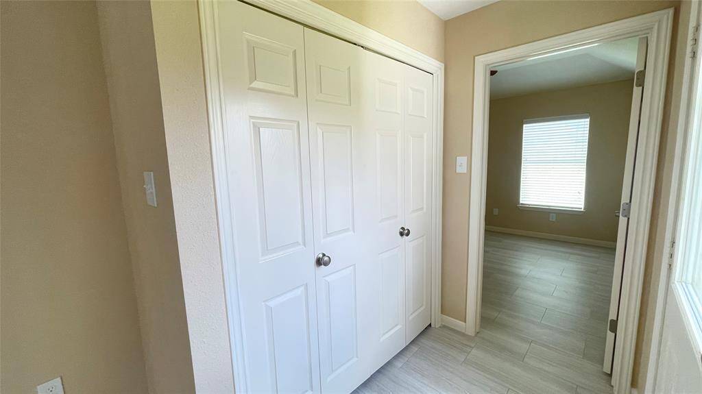 Washer & Dryer included
