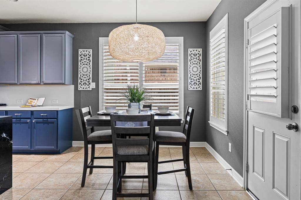 Breakfast nook