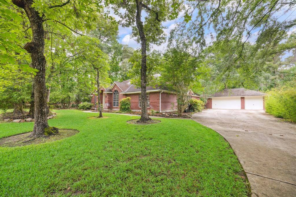 With a double-wide driveway and 3-car garage, you'll find this home to be generous in the amount of space and storage offered.