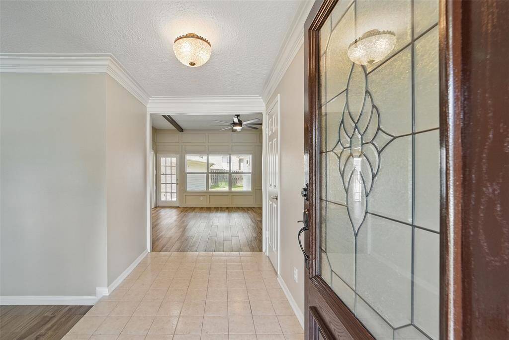 Step inside your stunning foyer!