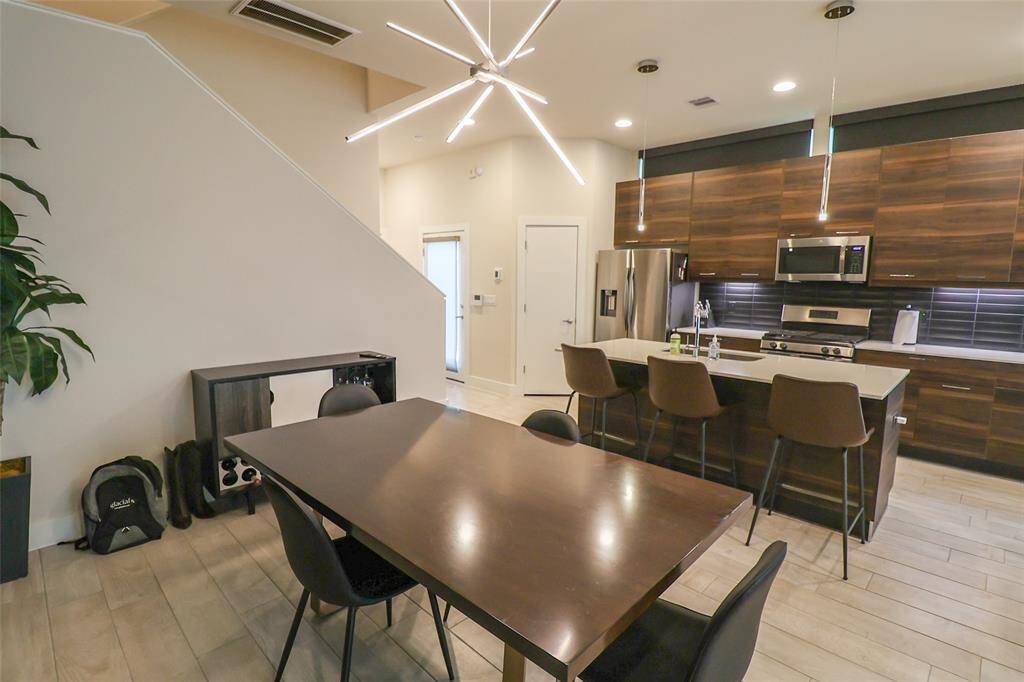 Modern fixtures.