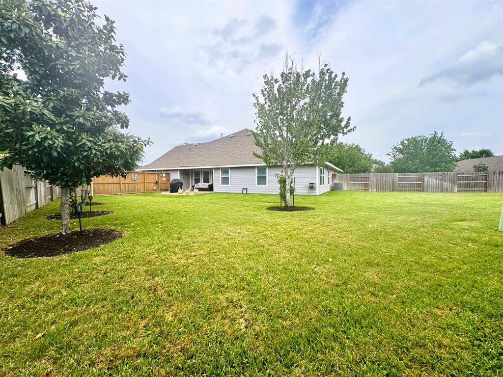 One of the biggest lots in the neighborhood!