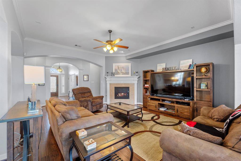 This amazing living room is spacious enough for the whole family.