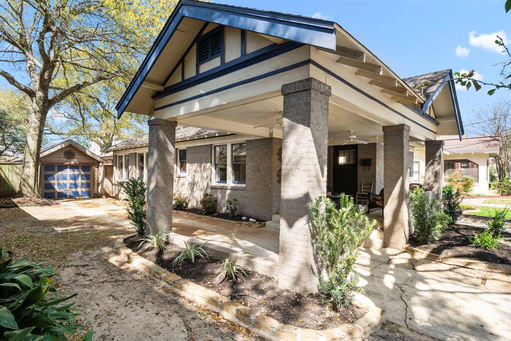 Porte-cochère offers additional covered parking along this extra long driveway. Enjoy morning coffee or an evening glass of wine on the large covered front porch.