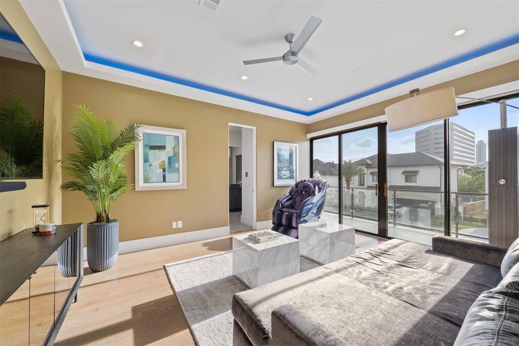 Media/Game Room with glass doors to the balcony and it's own en-suite bathroom.