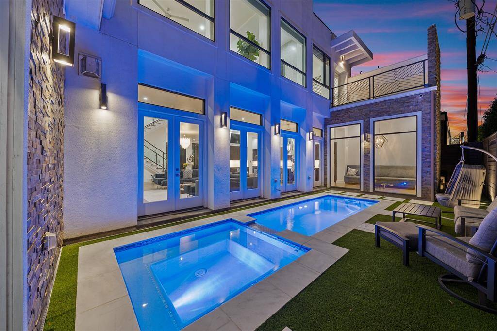 Pool and hot tub tucked away in your own private  courtyard.