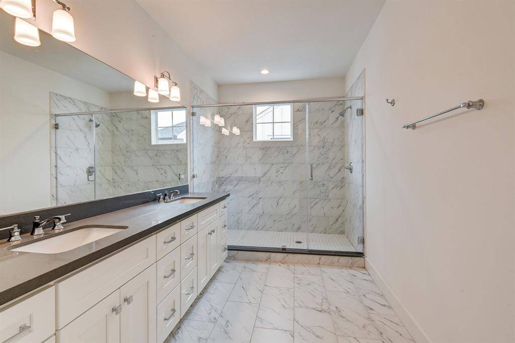 Photos depict a model home built on the same floor plan as the listed property. Variations may exist; visit in person for accurate details