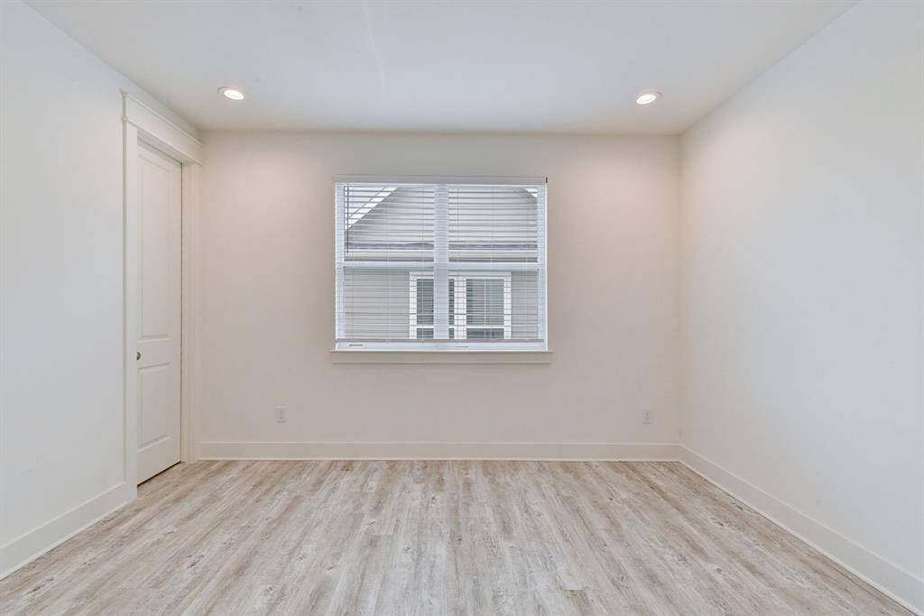 Photos depict a model home built on the same floor plan as the listed property. Variations may exist; visit in person for accurate details
