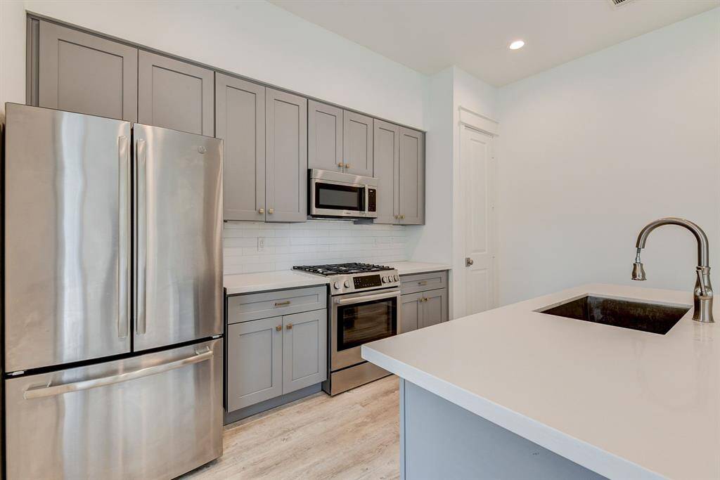 Photos depict a model home built on the same floor plan as the listed property. Variations may exist; visit in person for accurate details