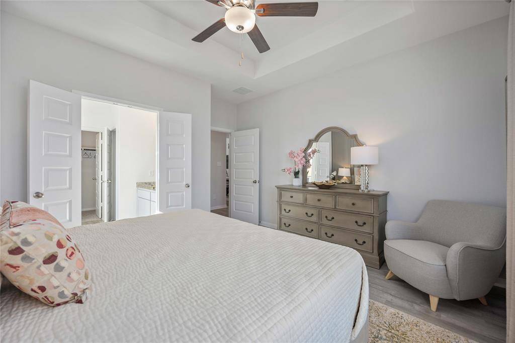 Please meet with the sales consultant first at the model home.