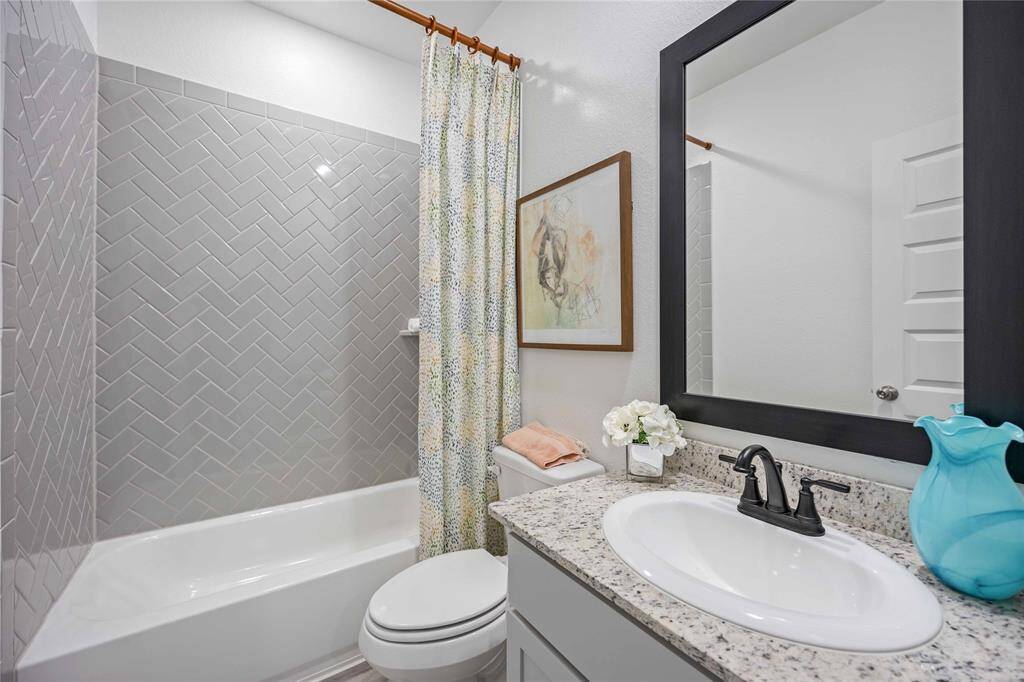 Please meet with the sales consultant first at the model home.