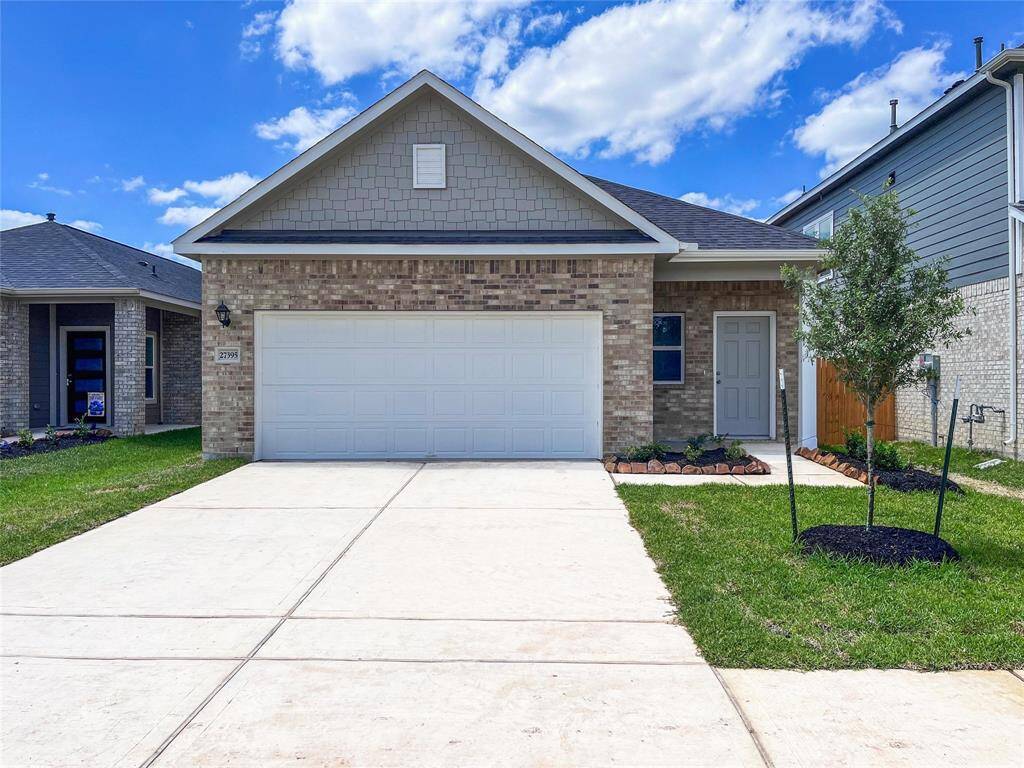 The Blue Jay II- Front Exterior. Home under construction. Sample floor plan photo used for illustrative purposes only. Upgrades, selections options, windows and colors may vary.
