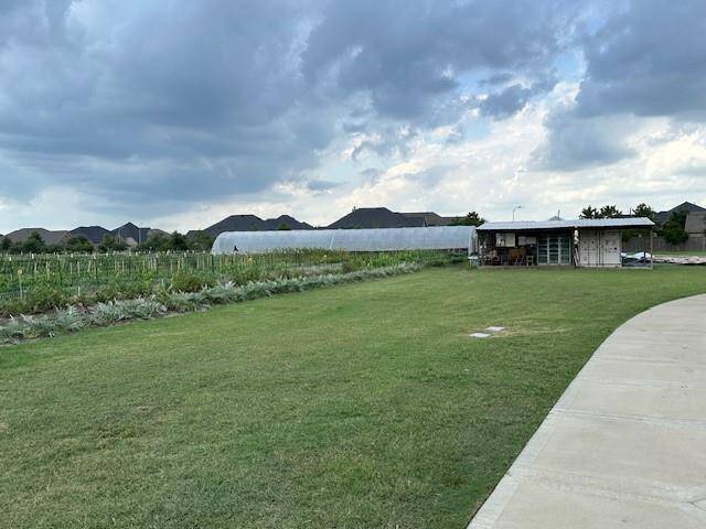 This farm not only promotes healthy eating but also fosters a strong sense of community by connecting residents with the land and the farmers who cultivate it. It's a unique feature that adds to the overall appeal of living in Jordan Ranch, enhancing the lifestyle and enjoyment of its residents.