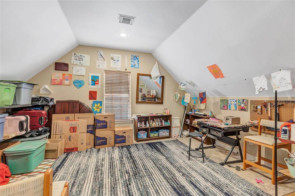Garage Apartment area or Man Cave