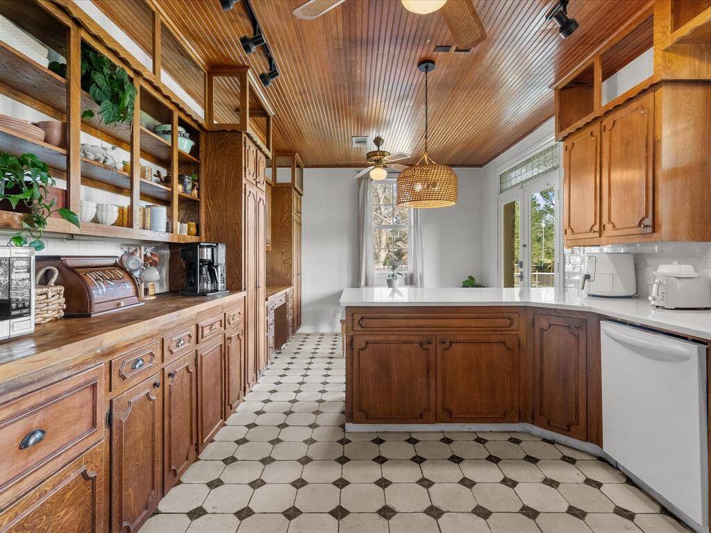 Step into a one-of-a-kind kitchen that will leave you enchanted.