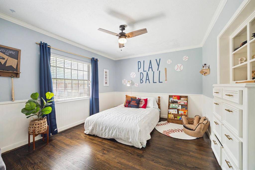 Either a fourth bedroom or a flex space.
