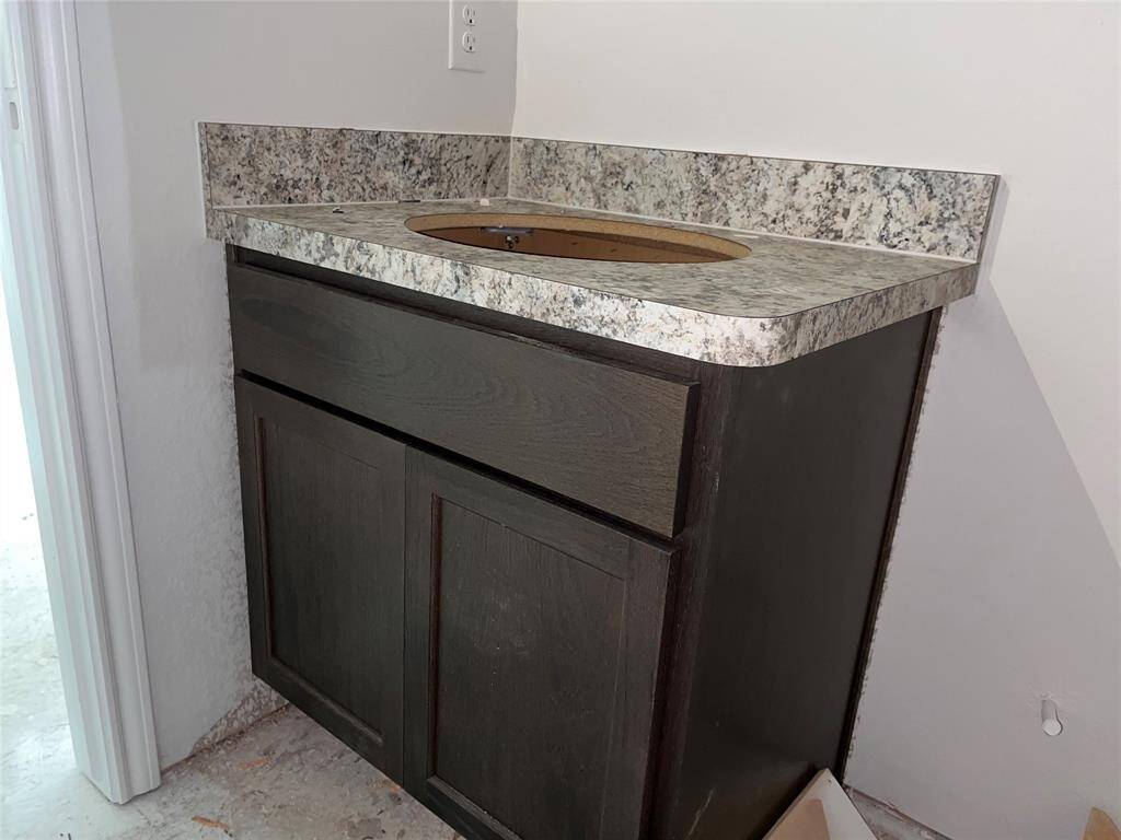 single sink vanity for second bathroom!