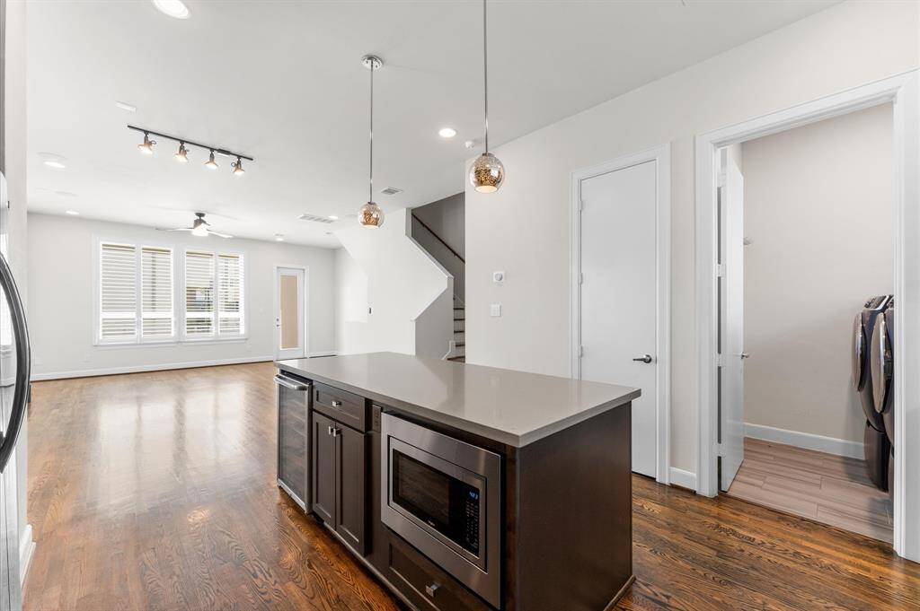 Stainless steel appliances, wine fridge