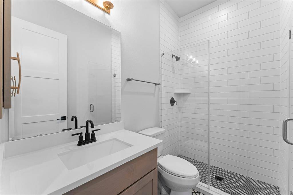 Bath 2 with Shower