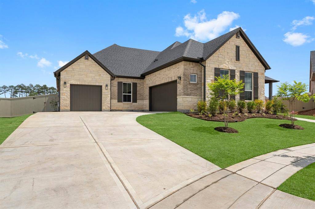3-Car Garage