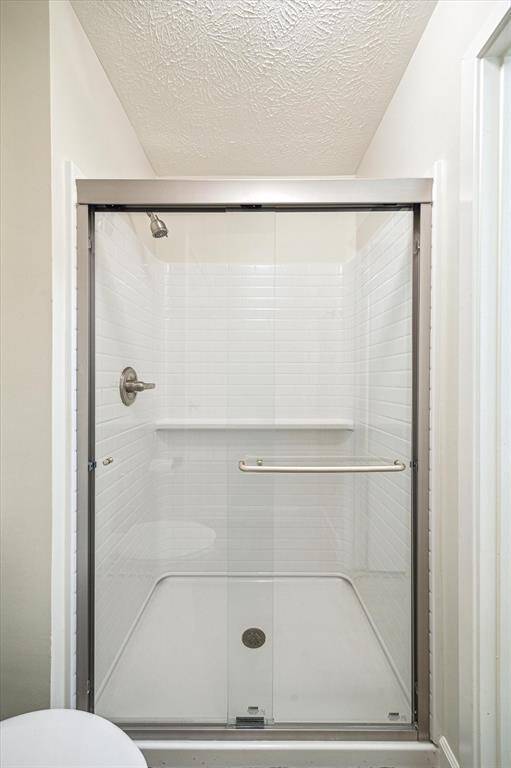 Primary shower