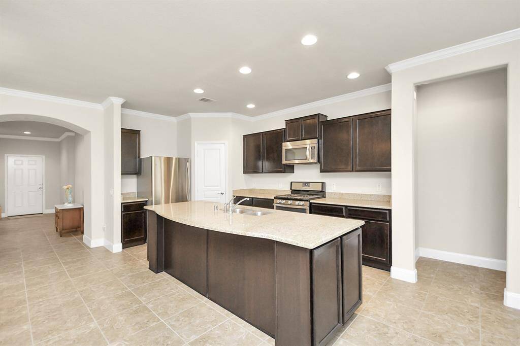 Perfectly appointed with plenty of storage and a walk-in pantry.