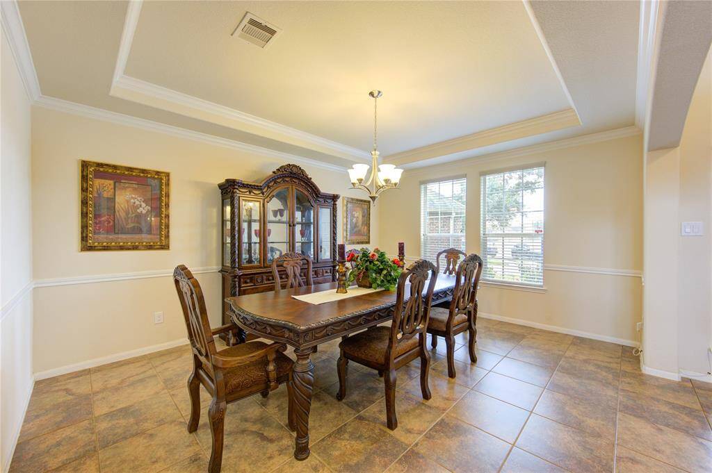 DINNING AREA