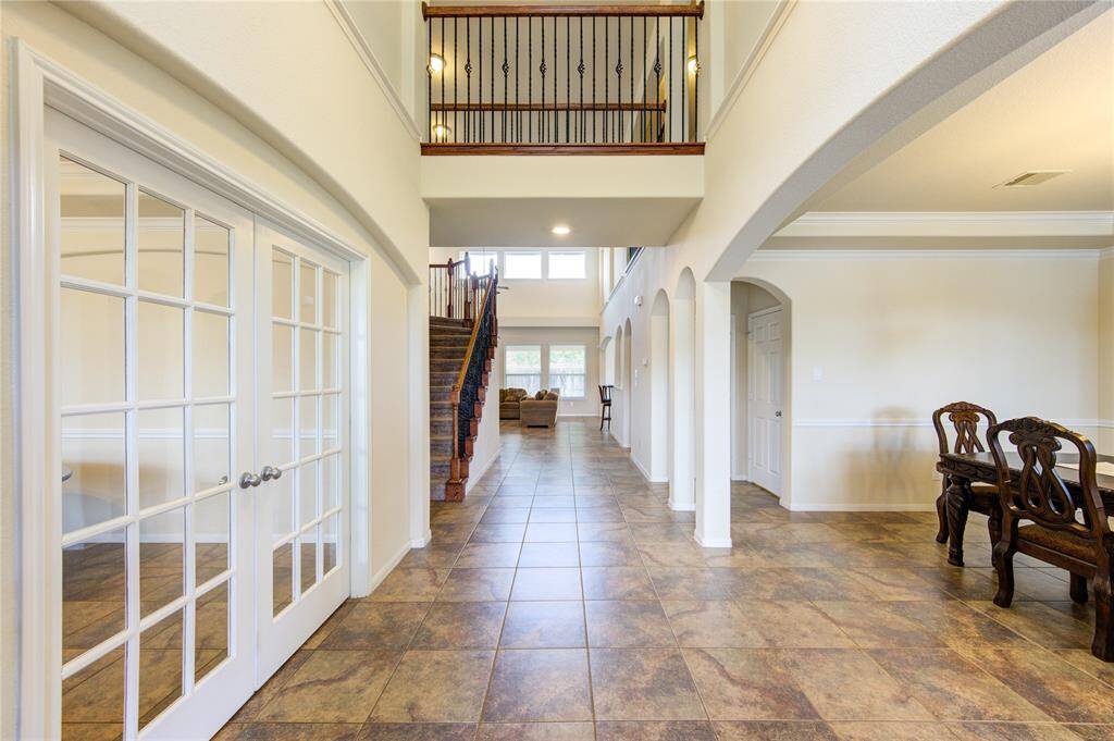 MAIN ENTRANCE. WELCOME HOME