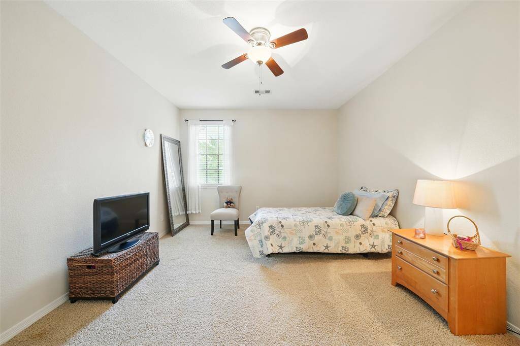 4th bedroom