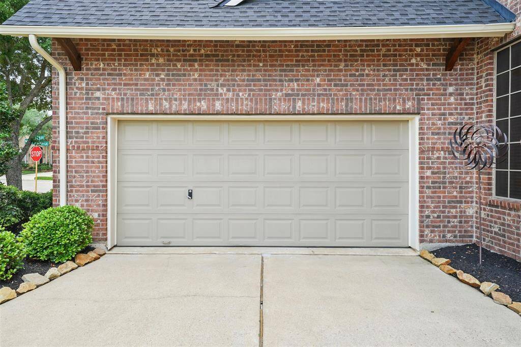 Upgraded garage eaves