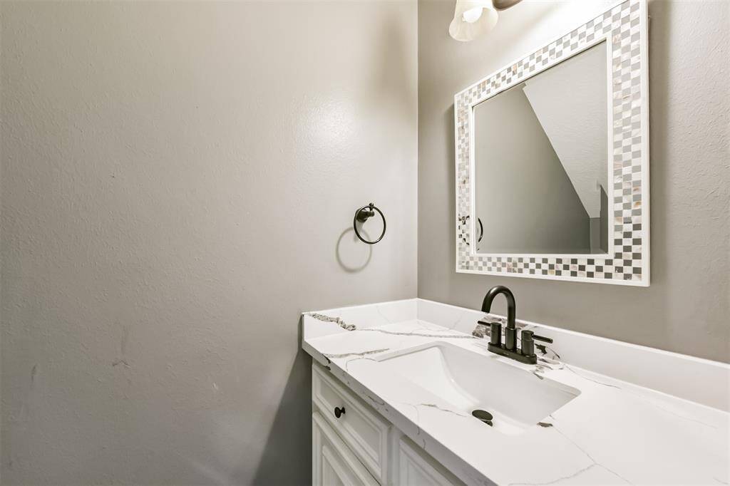 1/2 Bath downstairs for guests