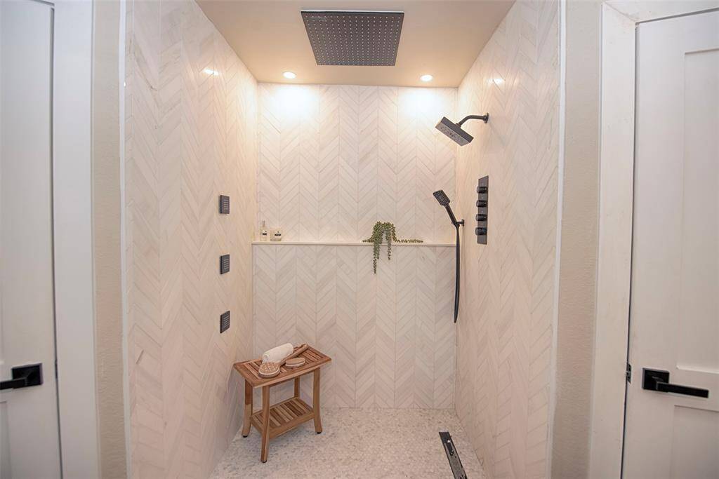 The shower is truly like a spa retreat.  Rainwater shower which also provides body jets to sooth aching muscles after a long day.