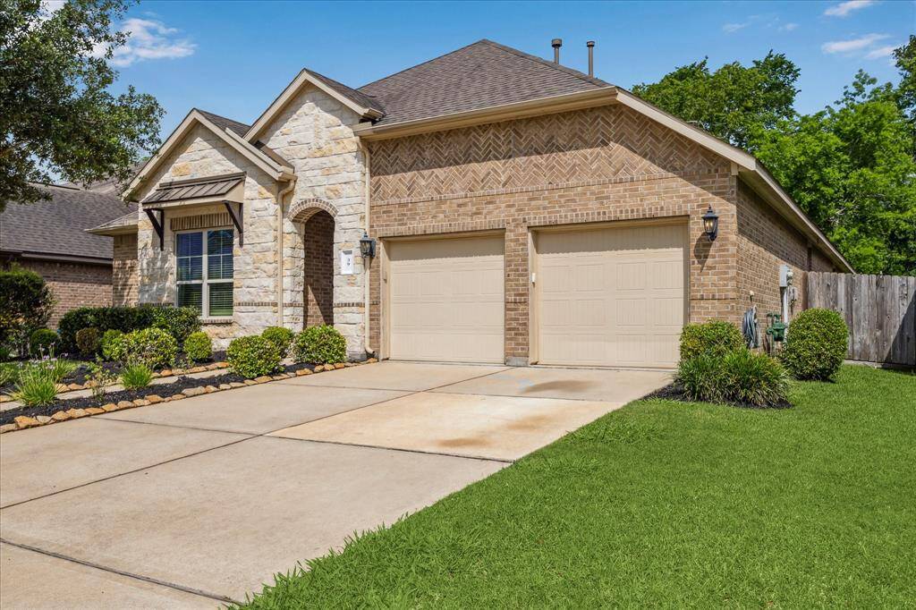 This home comes with an impressive list of updates, including PEX plumbing, an in-wall pest control system, a recently updated HVAC system (inside and out), a separate thermostat with zoned A/C for the primary suite, and a REME Halo UVC air purification system installed in the HVAC. Additional improvements include a full sprinkler system, gas logs in the fireplace, updated kitchen faucet and disposal, updated carpet in the bedrooms, and extensive renovations to one of the guest bathrooms.