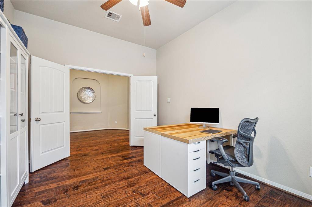 This cozy and versatile room offers endless possibilities whether you're setting up a home office, a playful space for kids, a creative craft or hobby room, or a quiet corner to unwind with a good book.