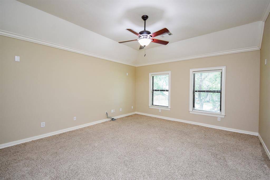 The game room upstairs also has a large closet! The game room overlooks the front yard.