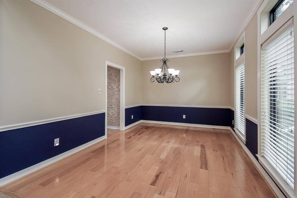 The formal dining room has a plenty of space for large dining room furniture. It's perfect for hosting holidays and special events year round!