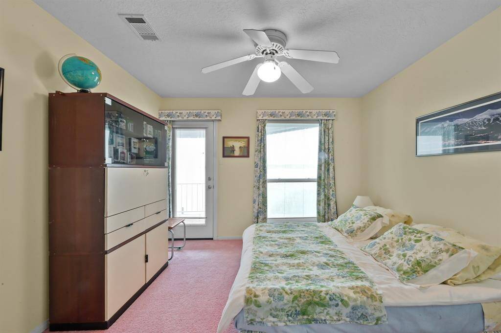 4th bedroom with ensuite bath and balcony access