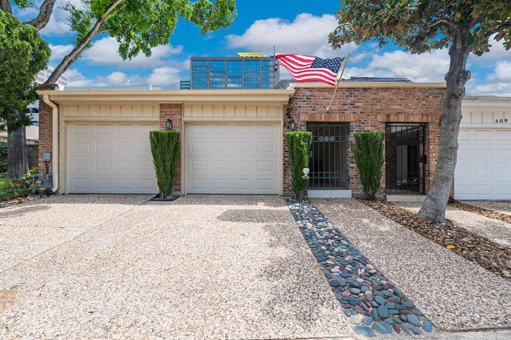 Welcome to 407 E Fair Harbor Lane—where comfort meets charm in every corner. Step inside and discover the perfect place to call home.