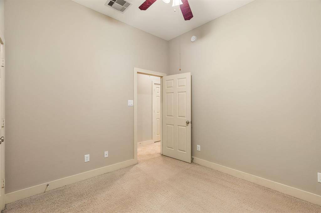 Another 2nd bedroom view.