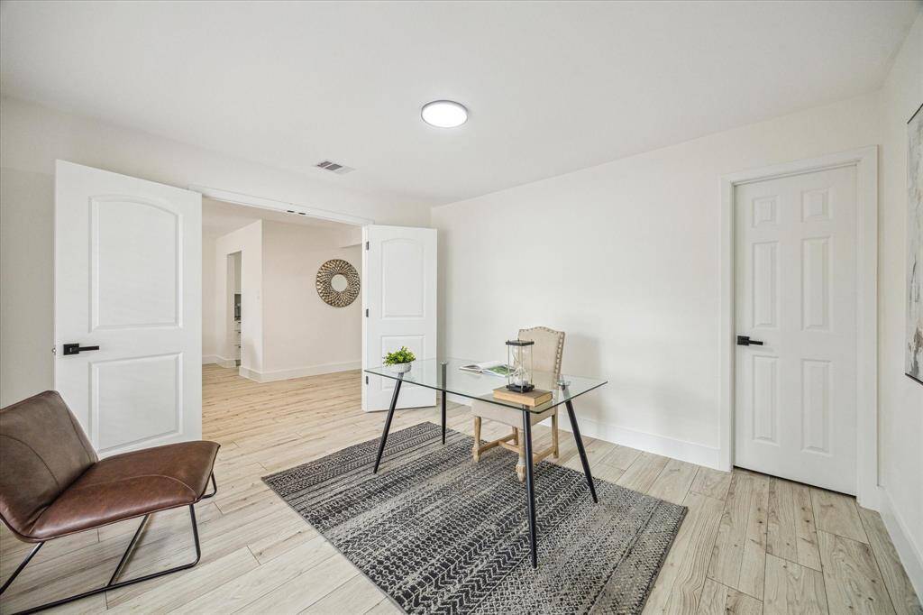 Alternate view of study/guest bedroom
