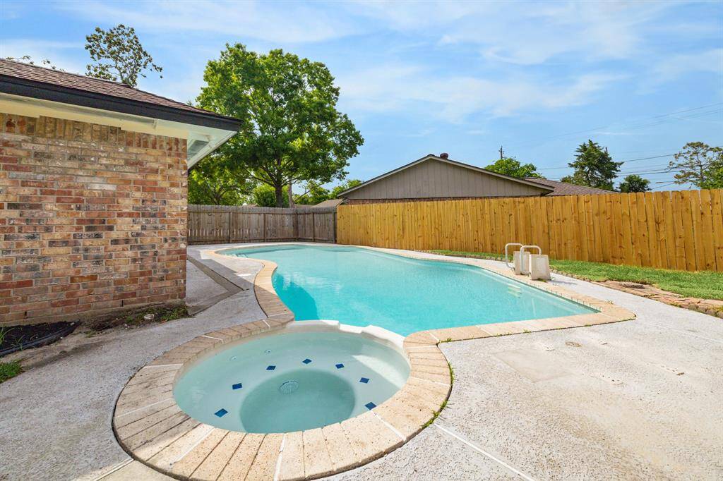 Beat the summer heat in this newly replastered pool, featuring brand-new equipment for a refreshing and worry-free experience