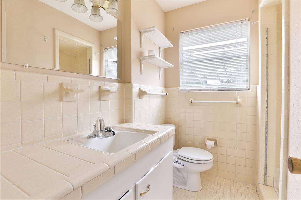 Bath is situated upstairs between the 2 bedrooms.