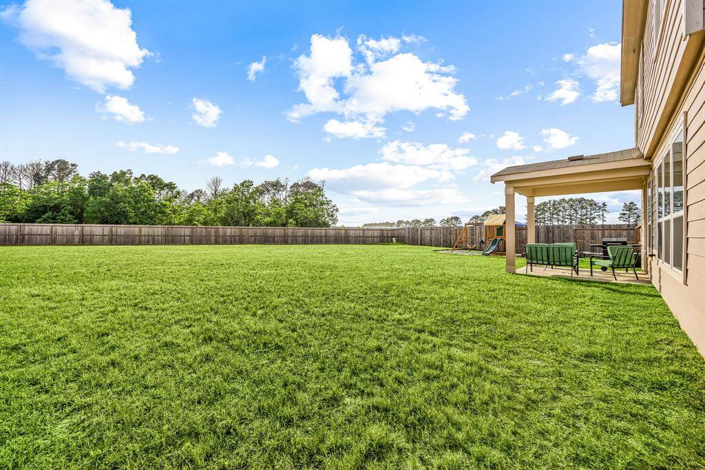 This breathtaking view is right from your very own backyard! Enjoy the serene and calming view from the comfort of your covered patio as your kids and furry friends run around.