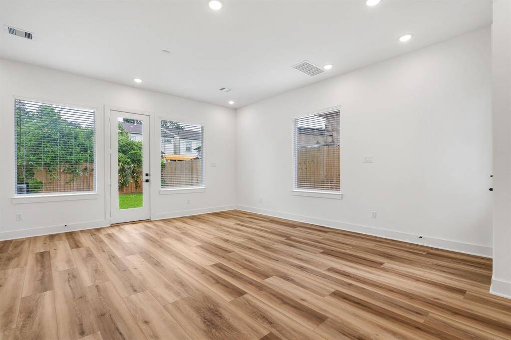 Living / Dining
