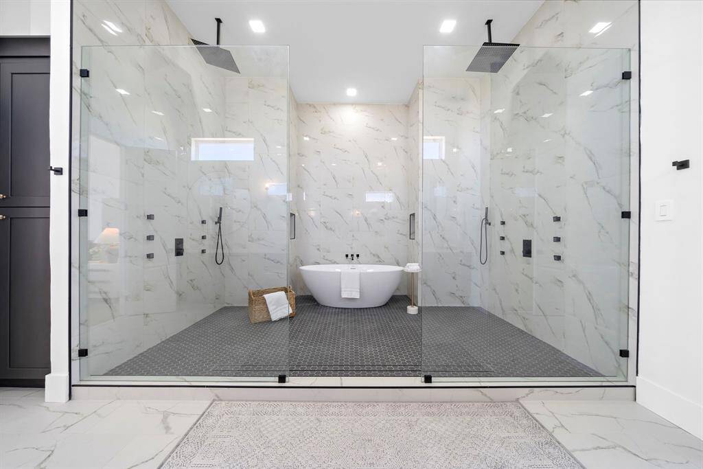 The Double Shower and Tub welcome you as you return from your beach outing.