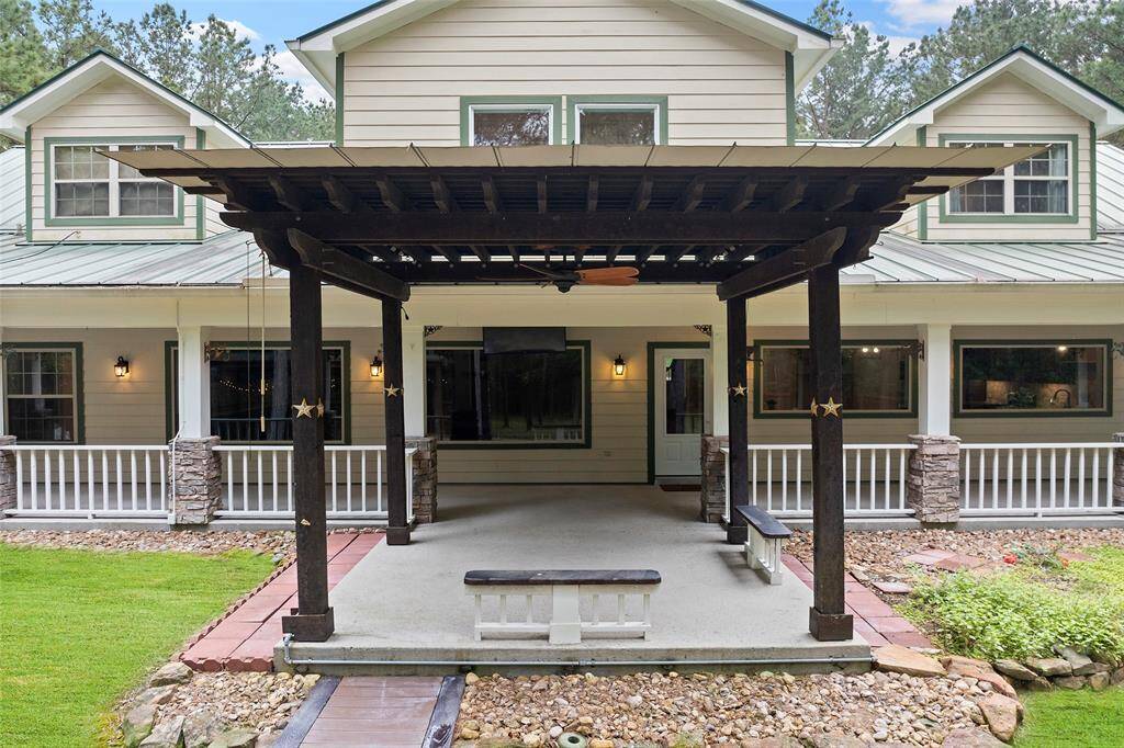 The view looking back at the home, shows you how much more entertaining space you will have when it comes to family BBQ's, celebrations or just you with your dog!