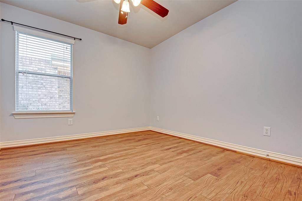 bedroom2