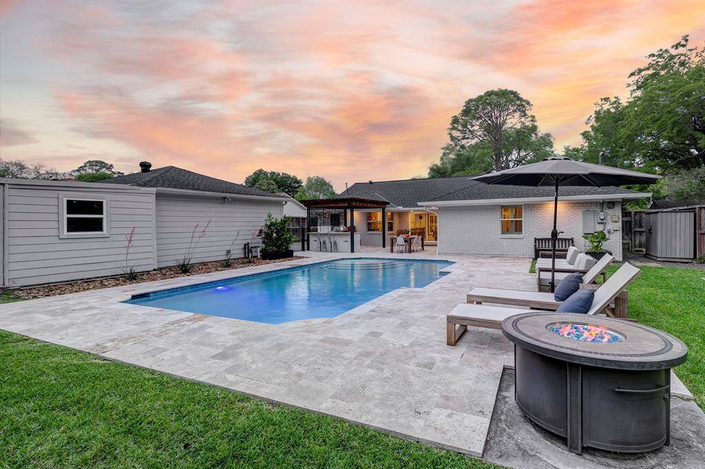 This space is perfect for building memories you will cherish for a lifetime!